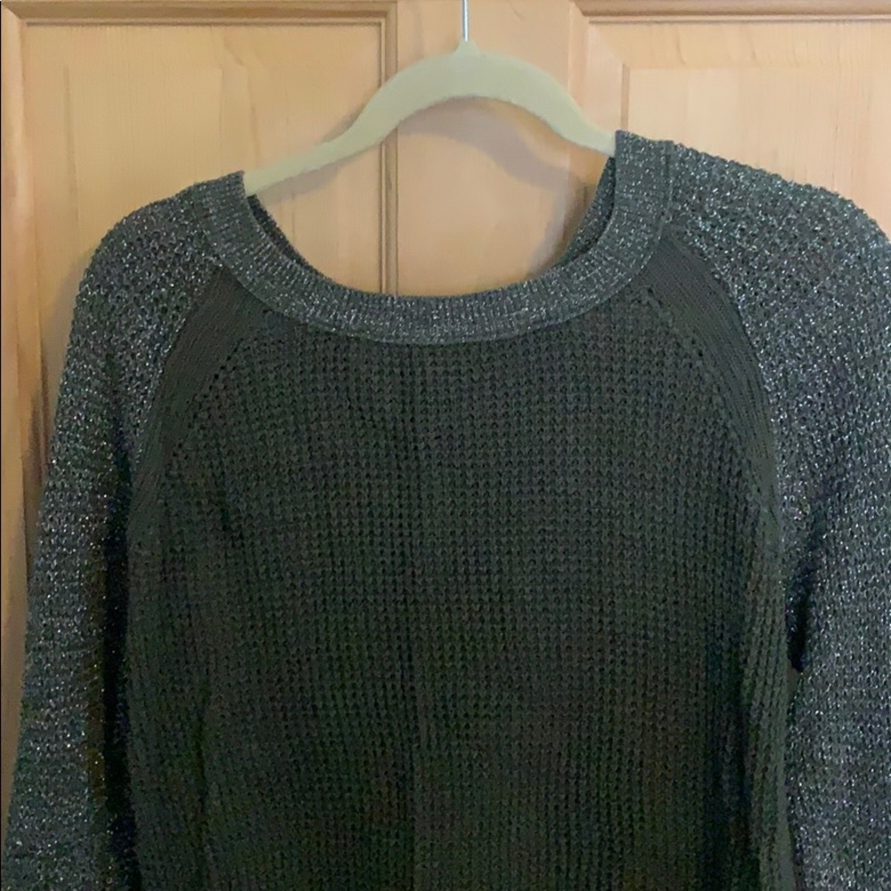 Green Sweater - Picture 2 of 4